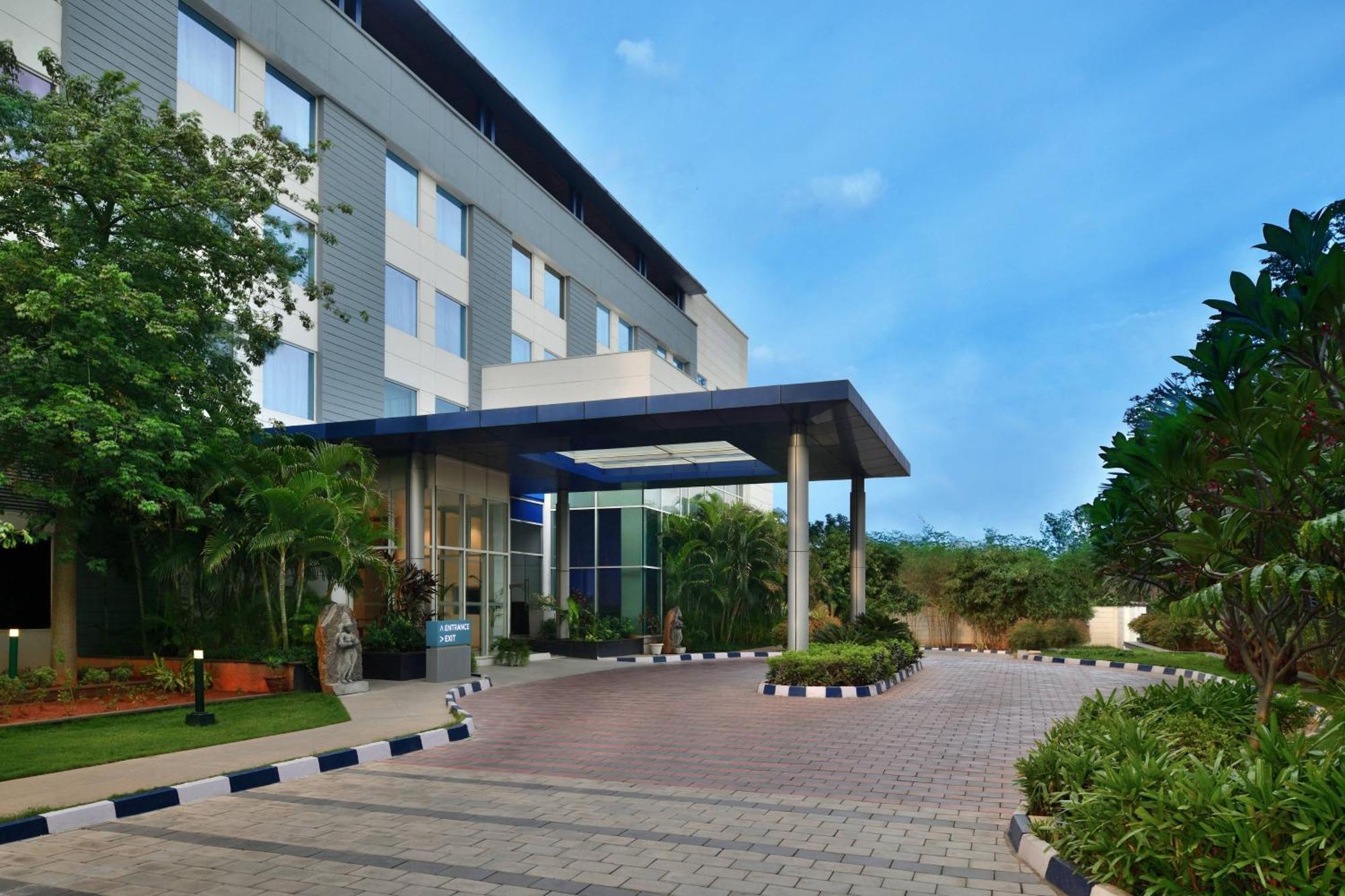 Fairfield By Marriott Chennai Mahindra World City Hotel Chengalpattu Exterior photo